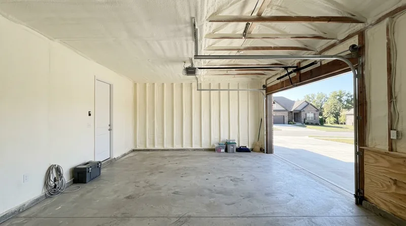 Garage Spray Foam Insulation Bowling Green